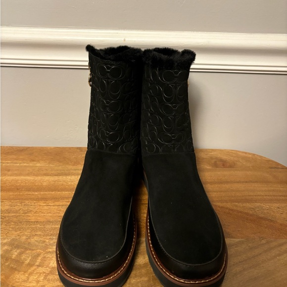 Coach Isa black suede and leather boots - Picture 4 of 8